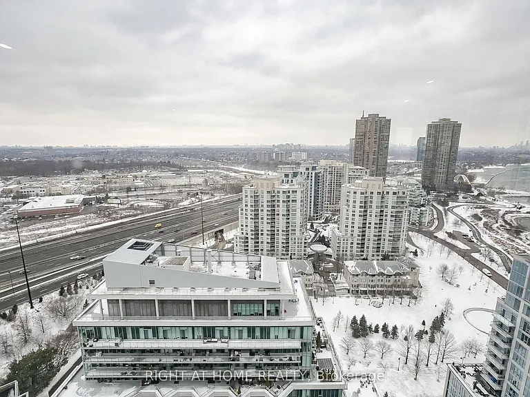 2119 Lake Shore Blvd W #217 — Photo 40