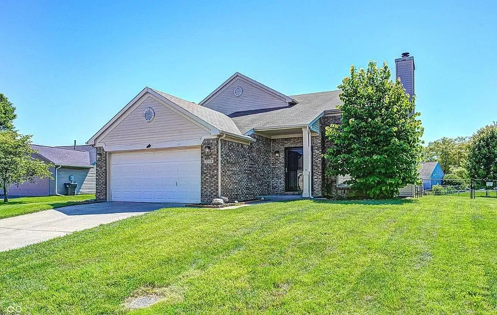 Property main image