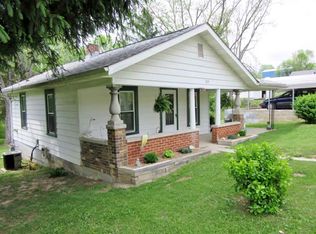 1055 Peerless Rd, Bedford, IN 47421