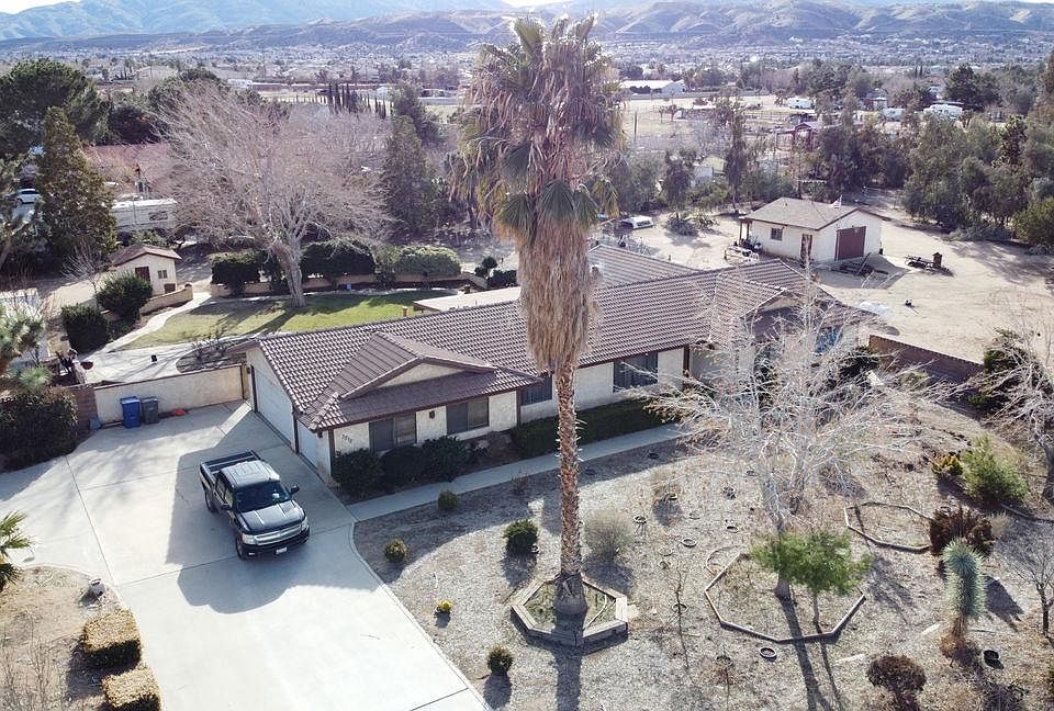 1st image of 3212 N Avenue N3