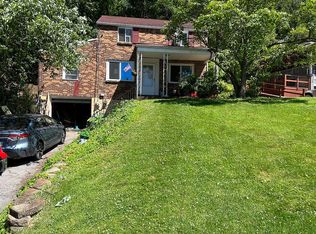 223 Lynnwood Dr, Pittsburgh, PA 15235