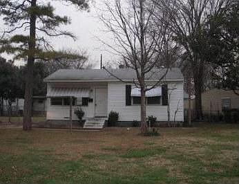 1st image of 839 Pecan Dr