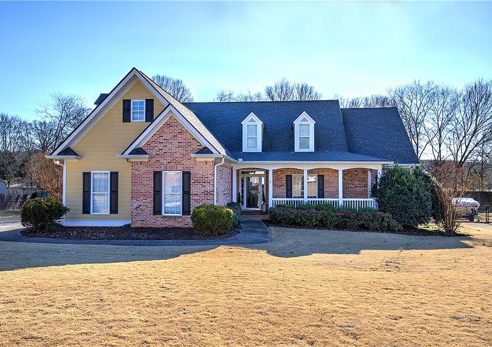 1st image of 17 Berkshire Dr