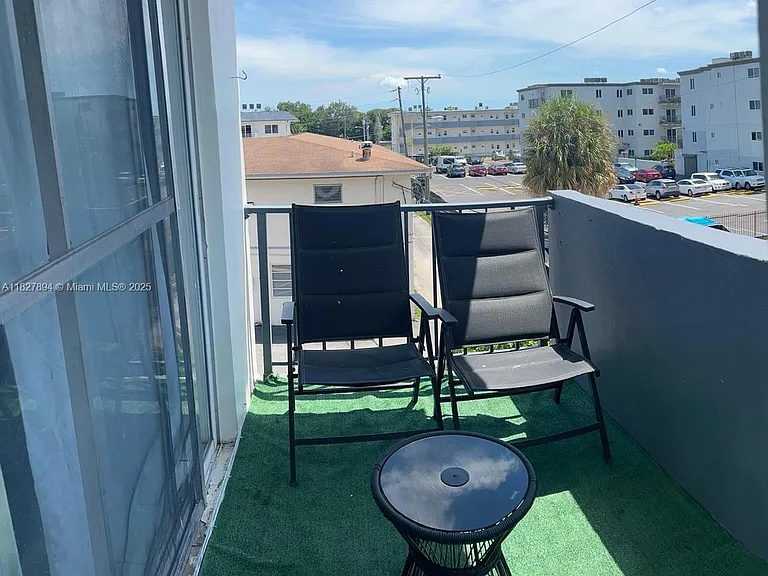 13390 NE 7th Ave #307 — Photo 13