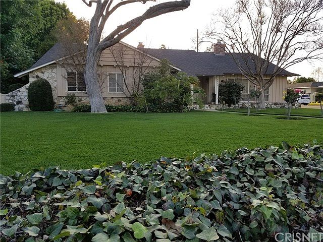 1st image of 8973 Oak Park Ave