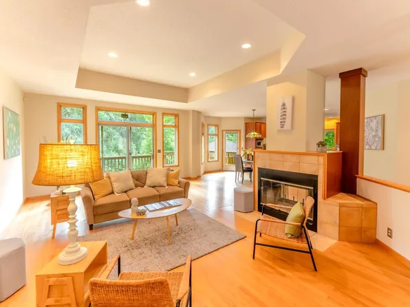 2345 Northridge Ave N, Stillwater, MN 55082