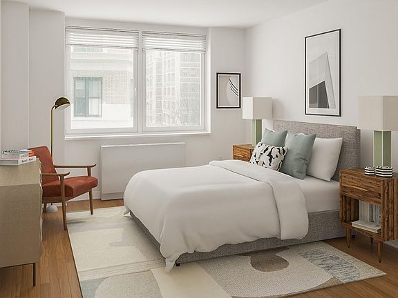 5th image of 227 W 77th St APT 7G