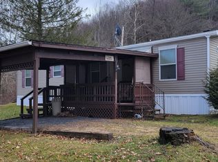 7 Marsh Hollow Ln, Cross Fork, PA 17729