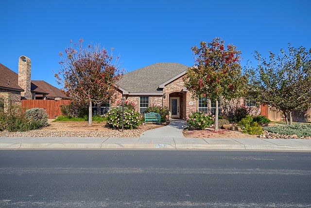 1st image of 5812 Oak Creek Dr