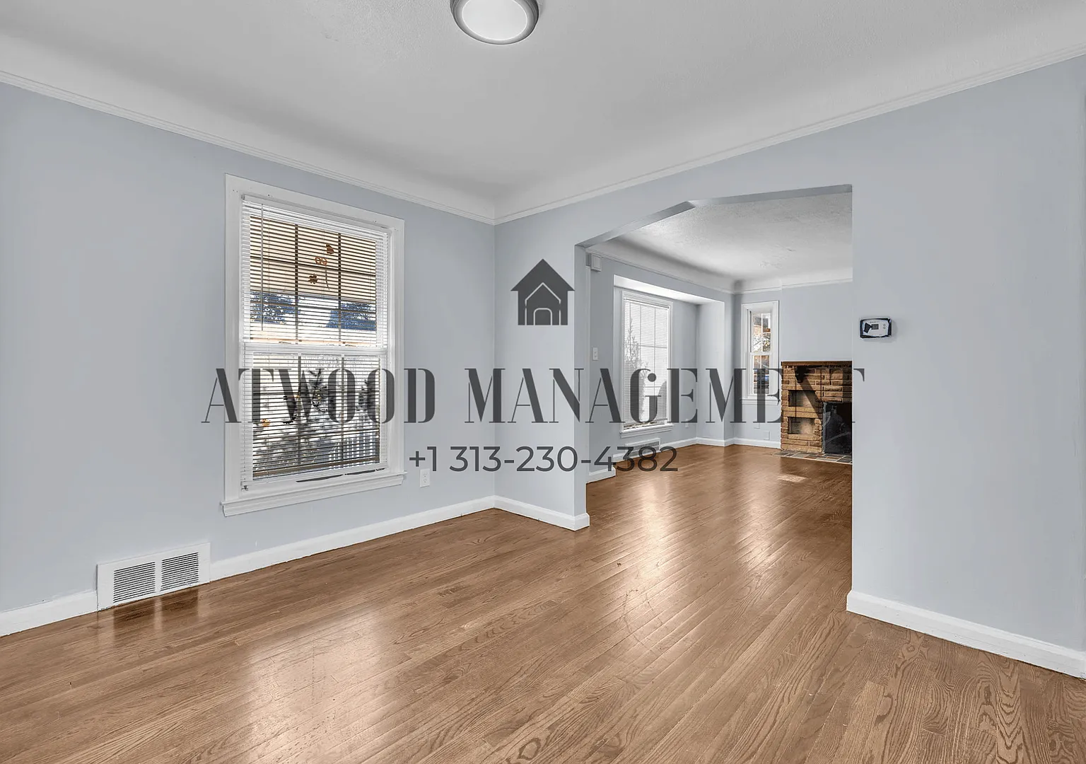 This beautifully updated 3-bedroom, 1-bath single-family home is ready for move-in! — Photo 3
