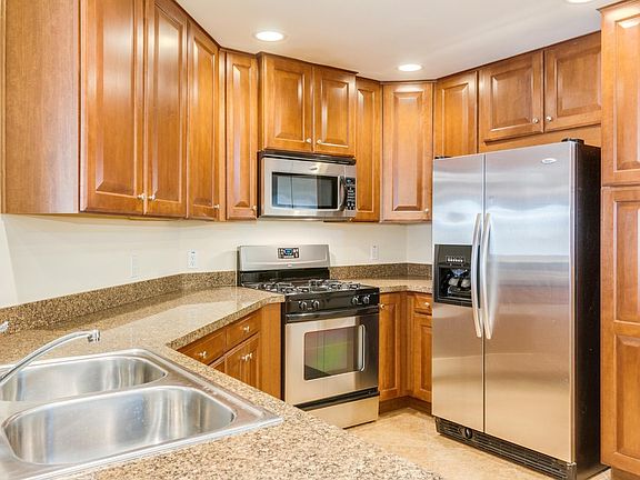 5th image of 5350 E Deer Valley Dr Unit 4233