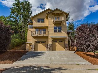 2491 E Santiam St, Stayton, OR 97383