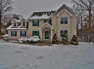 400 Sycamore Dr, East Stroudsburg, PA 18301