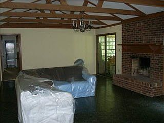 1st image of 48 Woodwind Dr