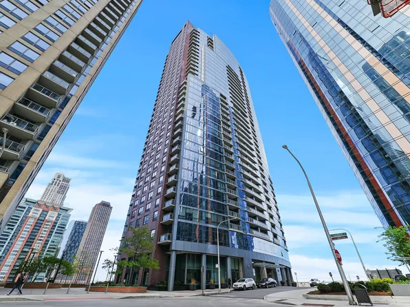 450 E Waterside Dr #1106, Chicago, IL 60609