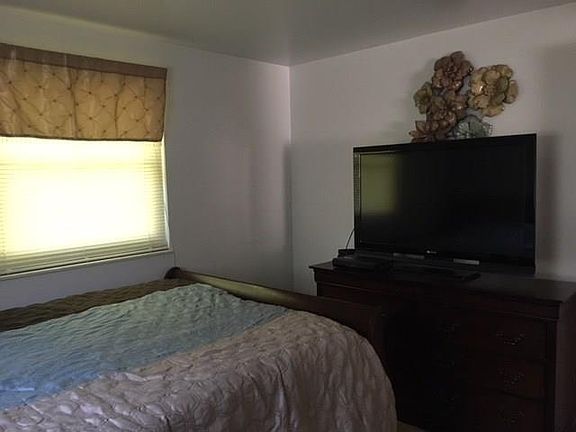 4th image of 206 Oswald Dr