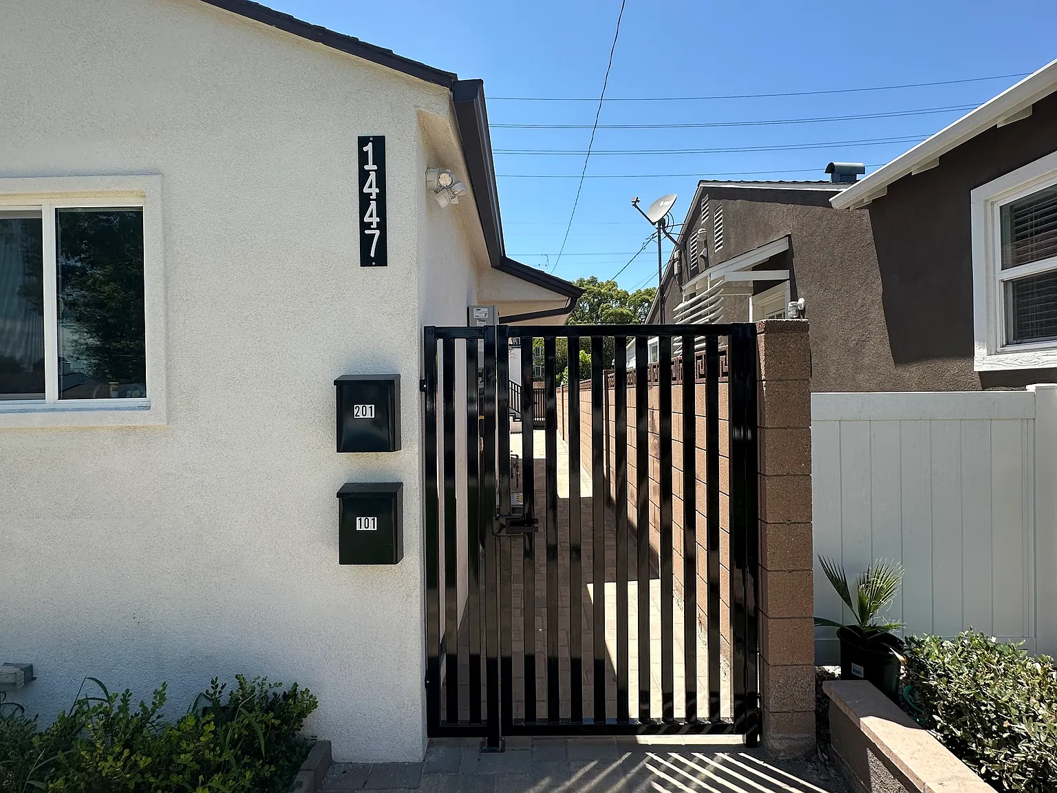 3 bed, 1120 sqft, $3,850 — Photo 3