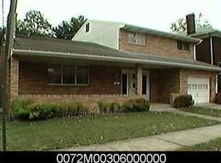 131 Amelia St, Mc Kees Rocks, PA 15136