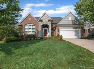 9335 Saddlebrook Ct, Plymouth, MI 48170