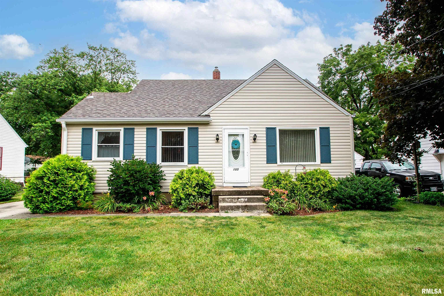 105 Gottlieb Ct photo 1