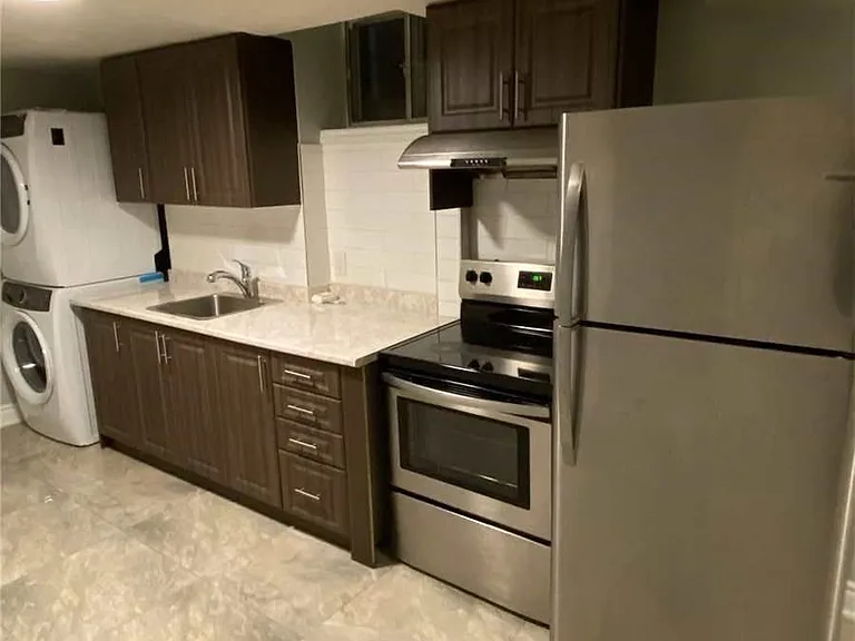 26 Swennen Dr #BASEMENT — Photo 8