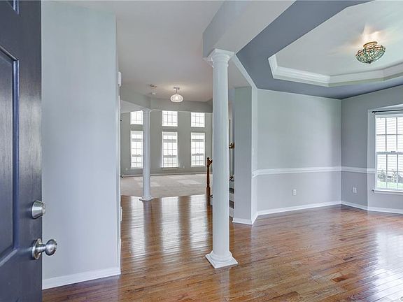 2nd image of 3032 Macallan Pkwy