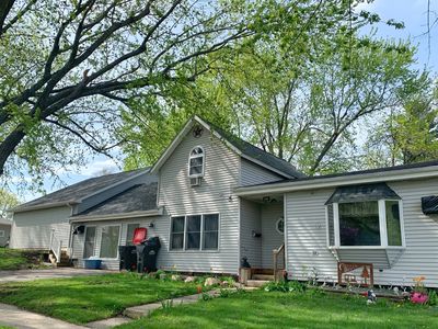 206 E Adams St, Mount Ayr, IA, 50854