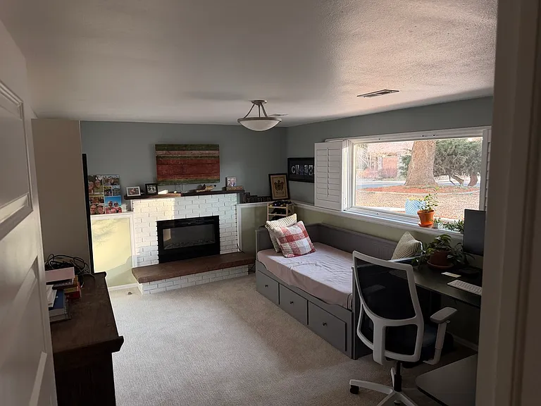 Garden level Bedroom/Office/Flex Space