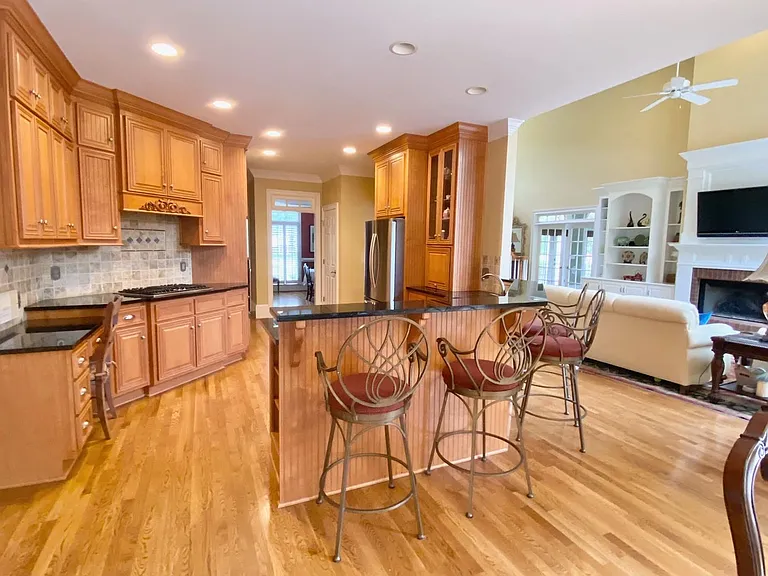 1120 Long Creek Dr — Photo 17