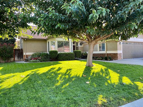 5th image of 900 Cashel Cir