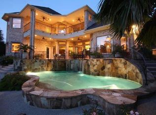 3115 Willowbend Rd, Montgomery, TX 77356