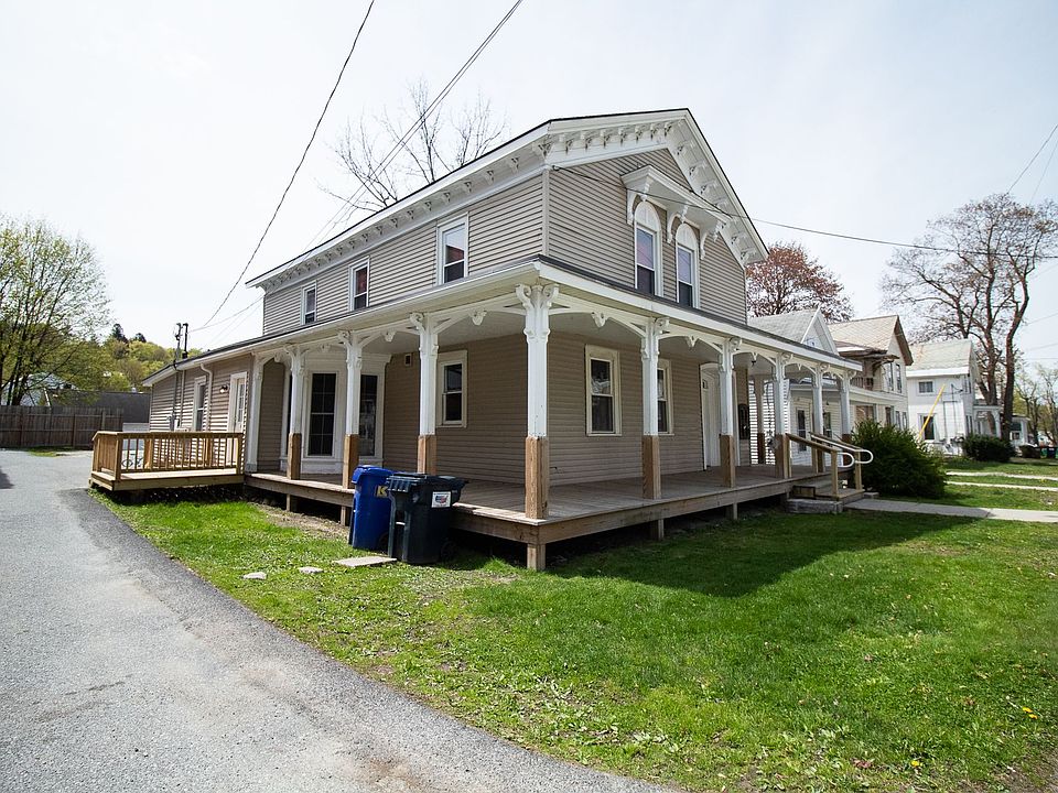 323 Pleasant St. 323 Pleasant St Bennington VT Zillow
