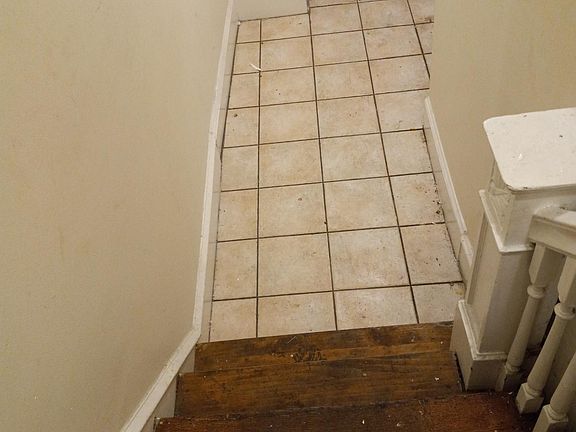 2nd image of 5211 N Broad St APT 2A