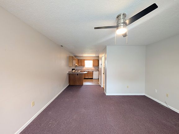 2nd image of 587 Baker Rd APT G4