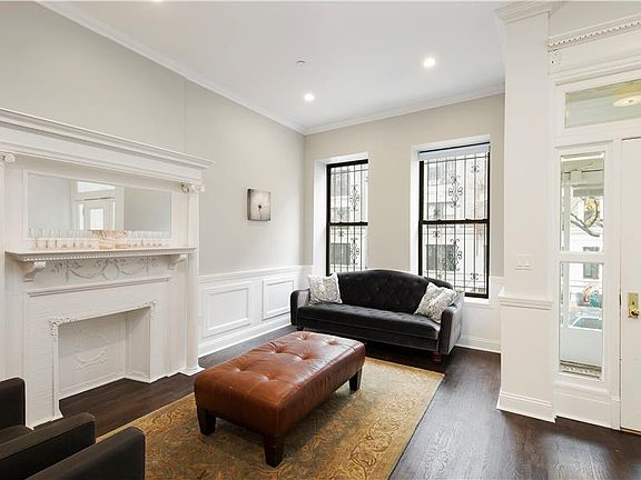 5th image of 554 W 162nd St
