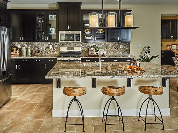 4th image of 8639 Esperia Way