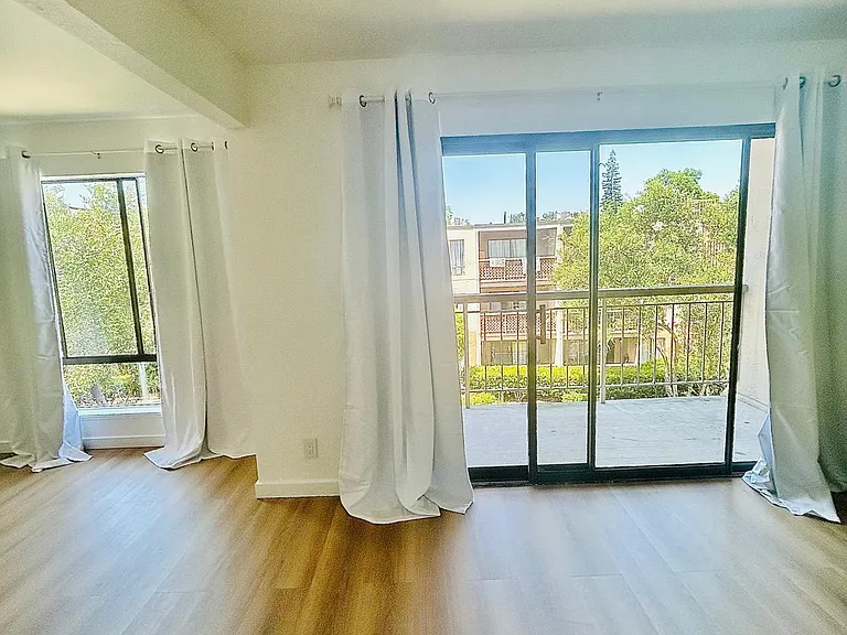 490 N Civic Dr #311 — Photo 1