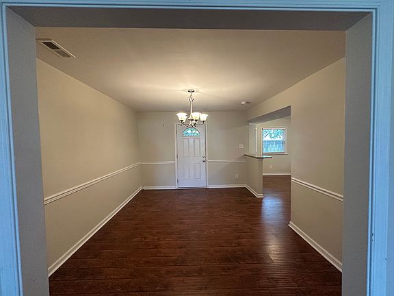 5th image of 4849 Halwell Dr