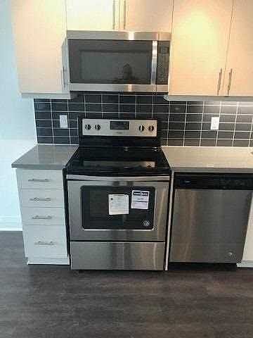 2nd image of 17 Zorra St Unit 504