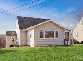 219 N Harrison St, Bartonville, IL