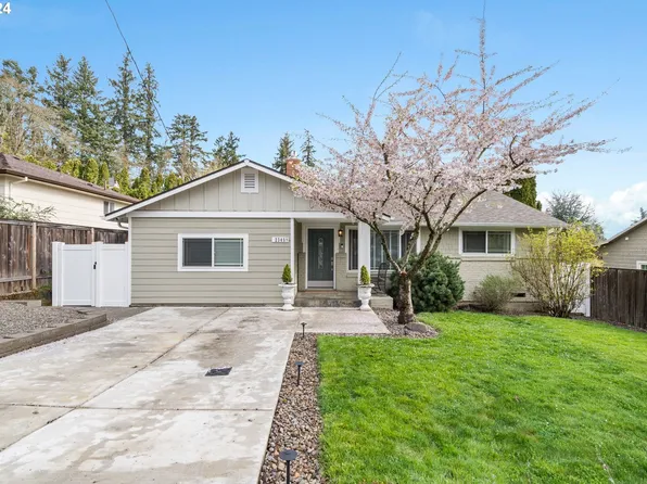 2345 Sunset Ave, West Linn, OR 97068