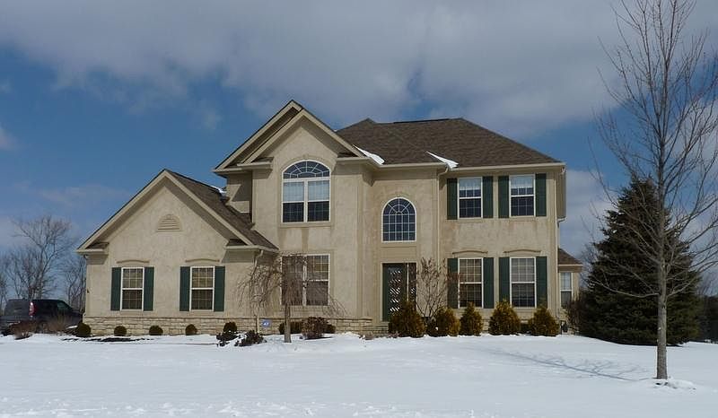 1st image of 2945 Pebble Dr