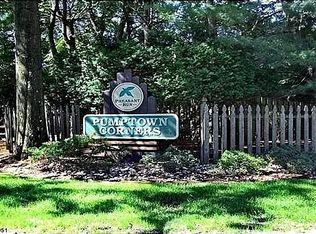 5 Pheasant Run, Edison, NJ 08820