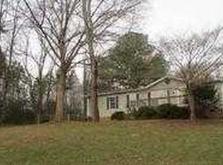 730 S Bomar Ave, Landrum, SC 29356