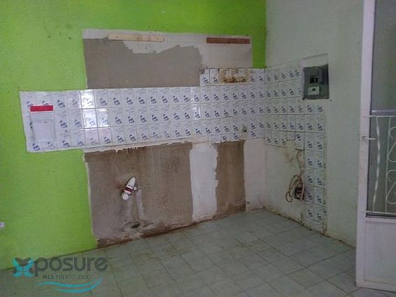 3rd image of Km 187 Calle