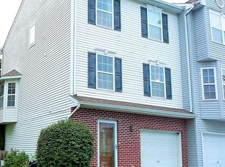 106 McGuigan Way, Parkesburg, PA 19365
