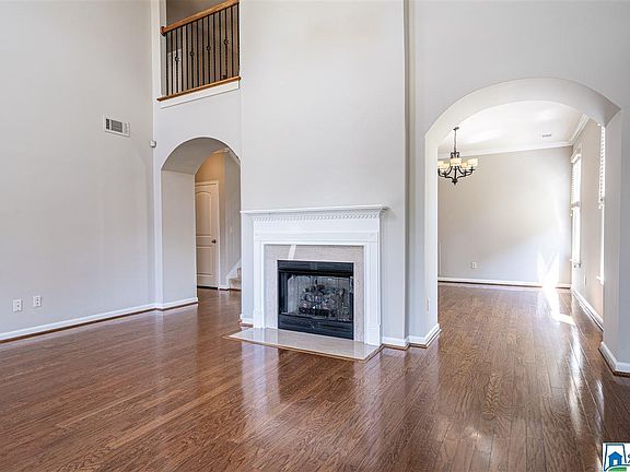 5th image of 2421 Abbeyglen Cir