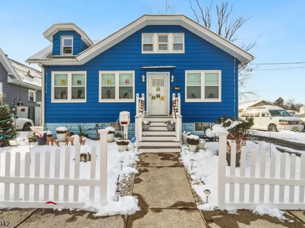 414 Martin St, Roselle Boro, NJ 07203