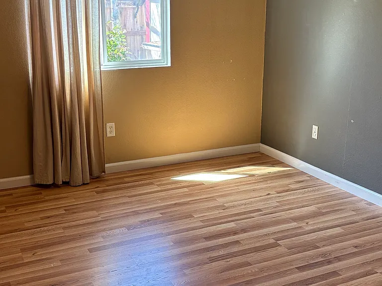 9336 Sierra River Dr — Photo 4
