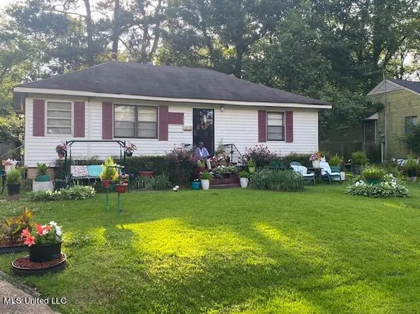 703 Verdemont Dr, Jackson, MS 39209